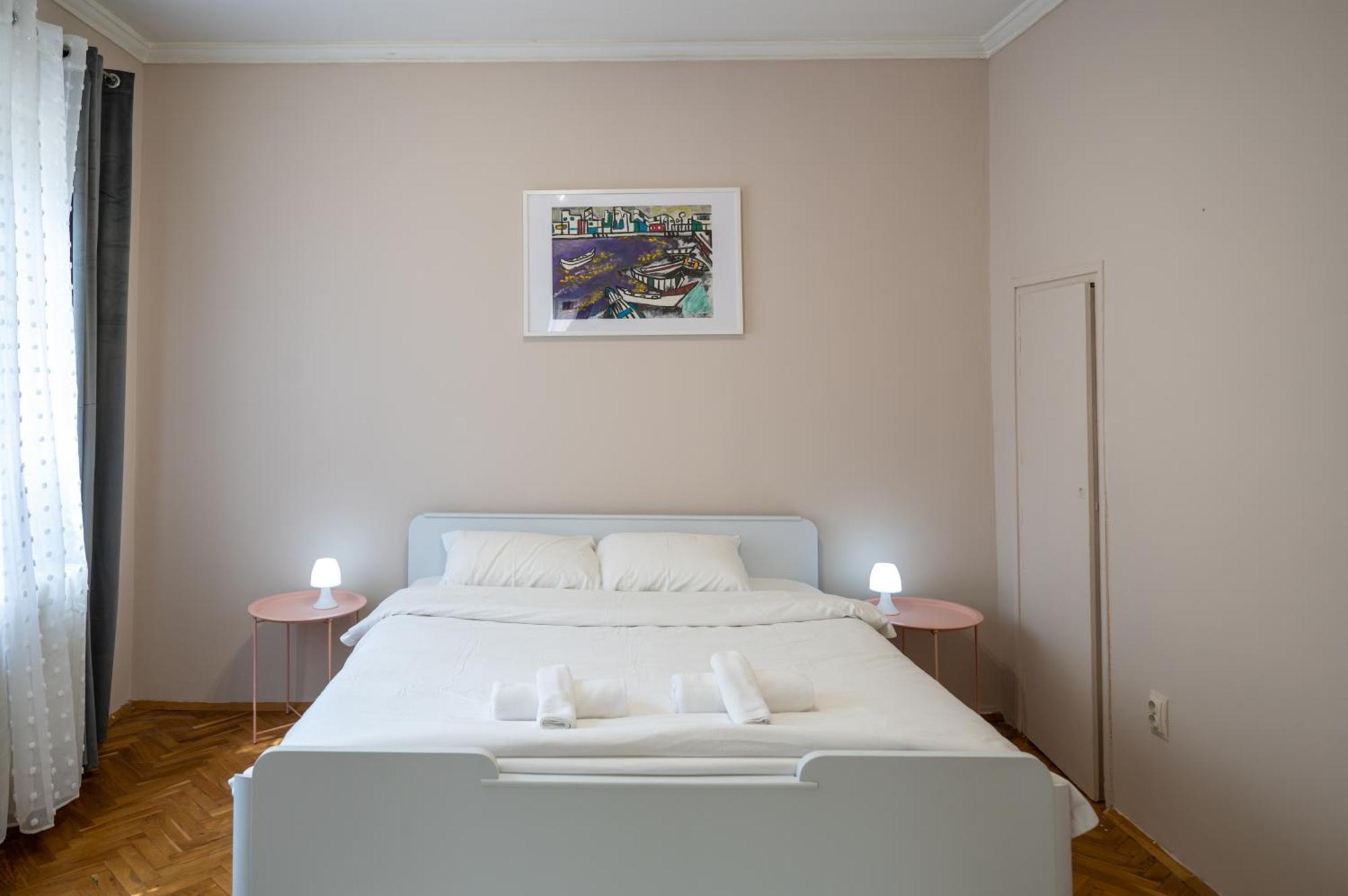 Beautiful Two-Bedroom Apartment In City Center Sofia Extérieur photo