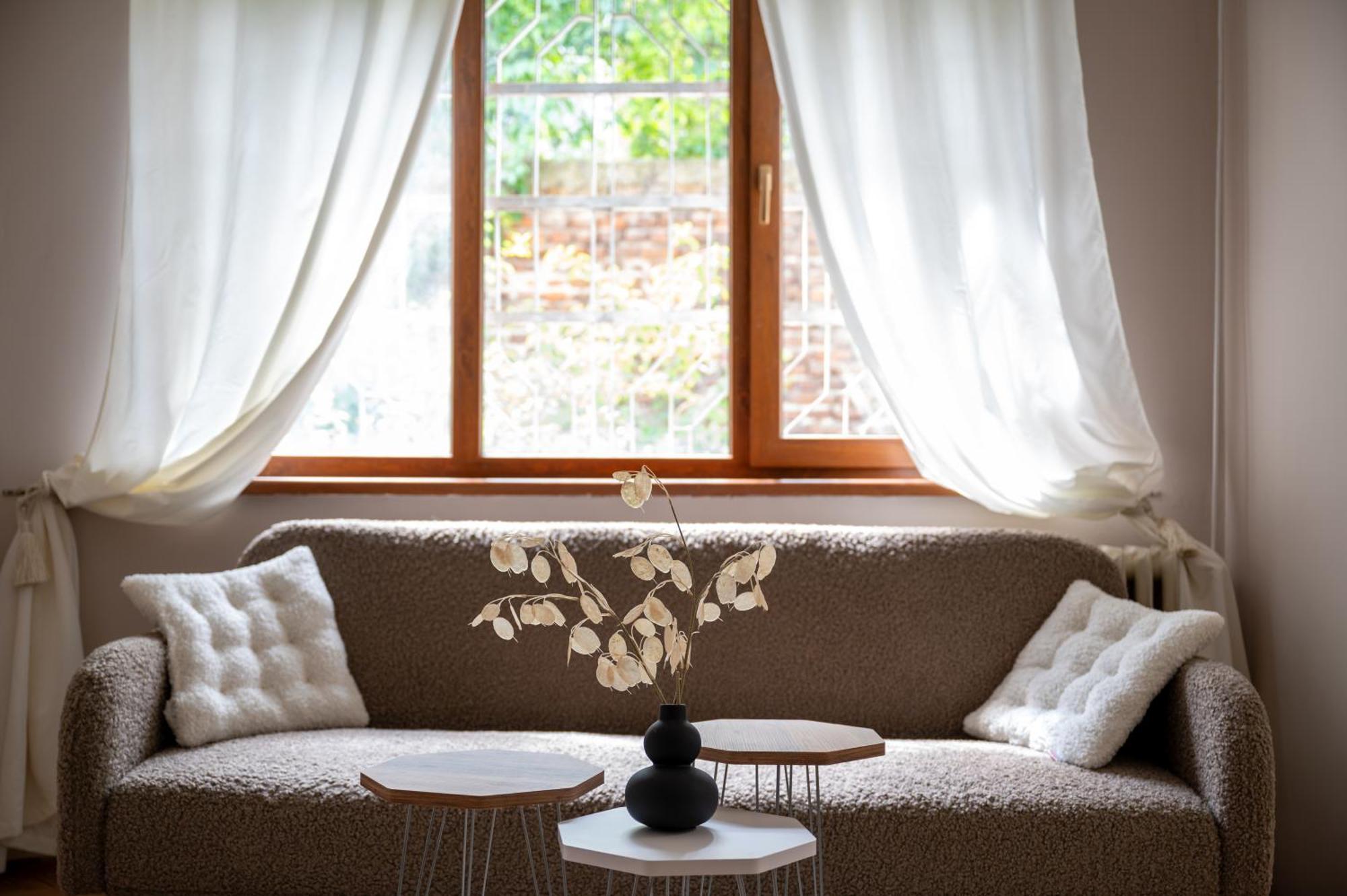 Beautiful Two-Bedroom Apartment In City Center Sofia Extérieur photo